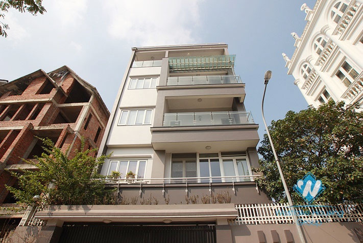 Luxury villa for rent in Vuon Dao, Hanoi
