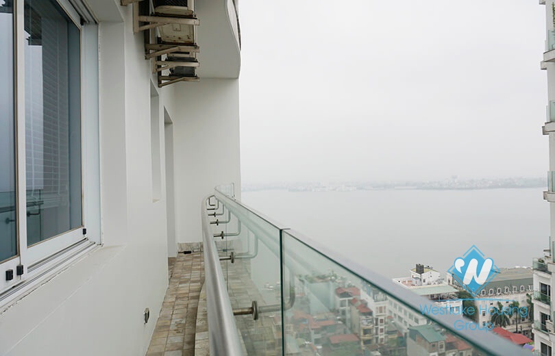 Cosy apartment for lease in Golden Westlake, Tay Ho, Hanoi