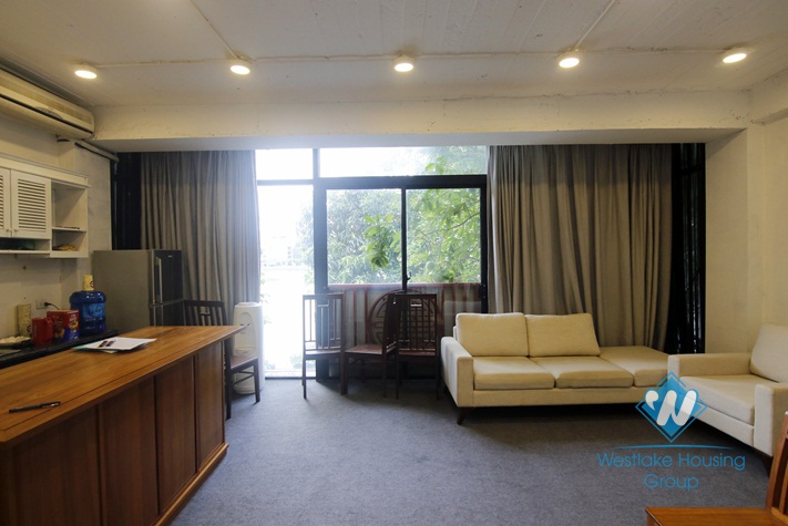 Office, cafe shop for rent in Tay ho, Ha noi