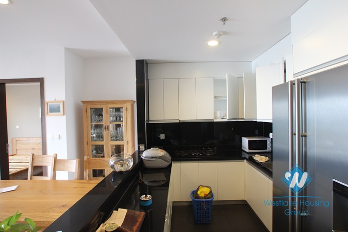 Hight floor apartment for rent with nice view in Nui Truc, Ha Noi 