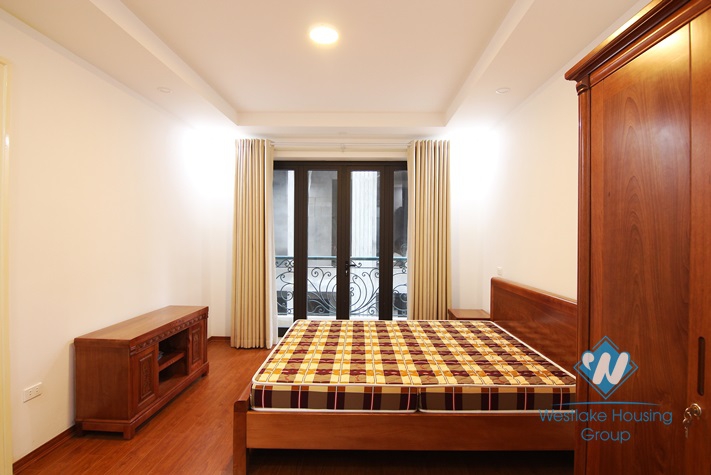 A Brandnew 01 bedroom apartment for rent in Tu Hoa st, Tay Ho district, Ha Noi
