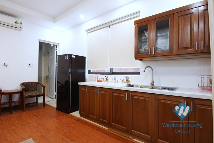 A Brandnew 01 bedroom apartment for rent in Tu Hoa st, Tay Ho district, Ha Noi