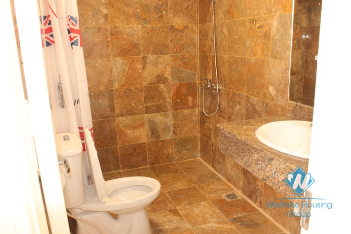 Nice house with yard for lease in Xuan Dieu street, Tay Ho, Hanoi