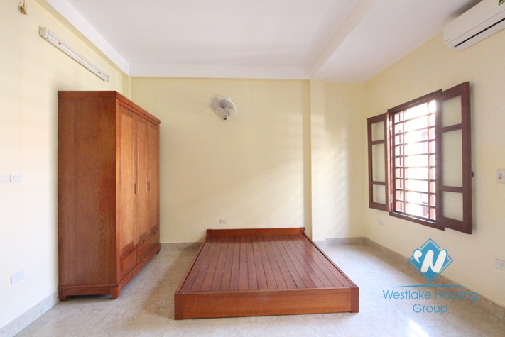 New four bedrooms house for rent in Au Co street, Tay Ho district, Ha Noi