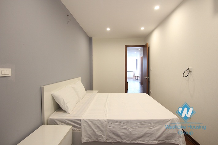 Affordable price 02 bedrooms apartment for rent on Tu Hoa Street, Tay Ho, Ha Noi