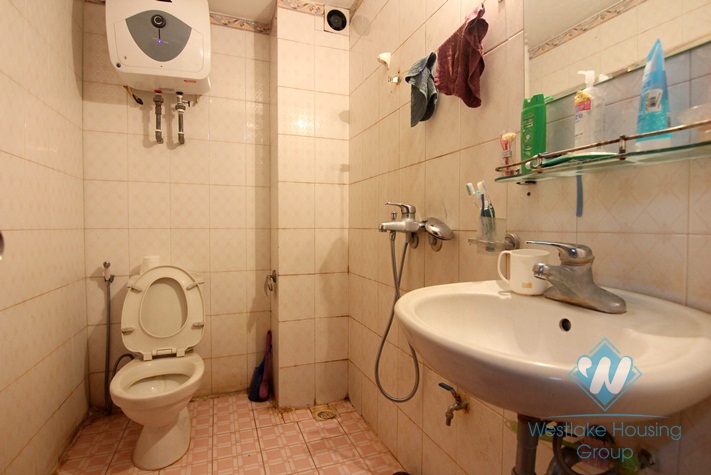 House with lakeview for rent in Tay Ho, Hanoi