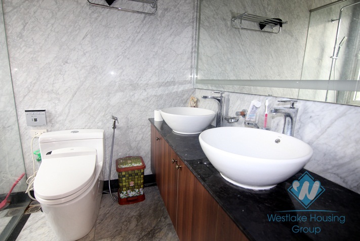 First rate villa for rent in Vinhomes riverside Long Bien