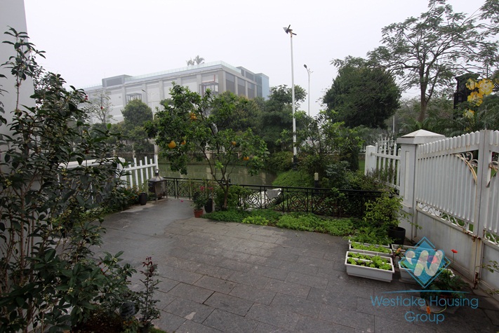 First rate villa for rent in Vinhomes riverside Long Bien
