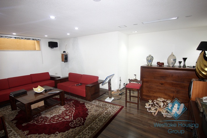 First rate villa for rent in Vinhomes riverside Long Bien