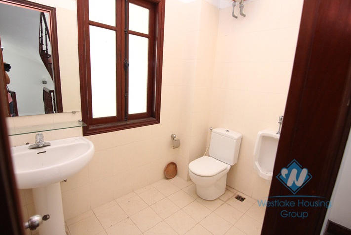 Spacious house for rent in Dang Thai Mai alley, Tay Ho, Hanoi