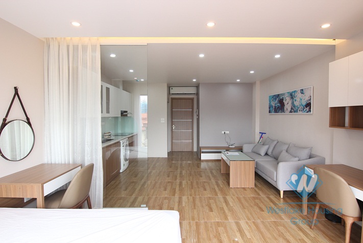 For rent in Tay Ho district, brand new 01 bedoom apartment.