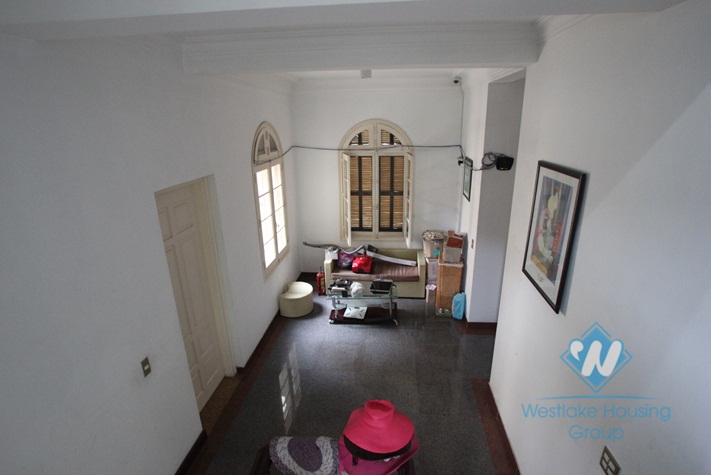Big House with nice yard for rent in Dang Thai Mai st, Tay Ho, Ha Noi