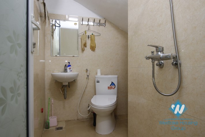 4 bedrooms house for rent in Doi Can st, Ba Dinh district, Hanoi
