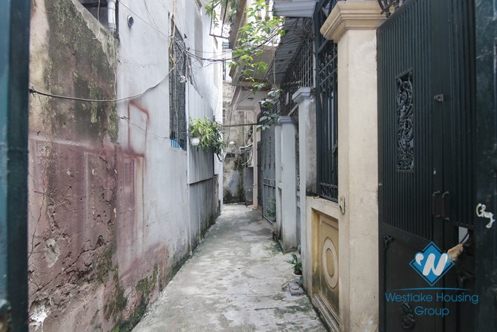 4 bedrooms house for rent in Doi Can st, Ba Dinh district, Hanoi