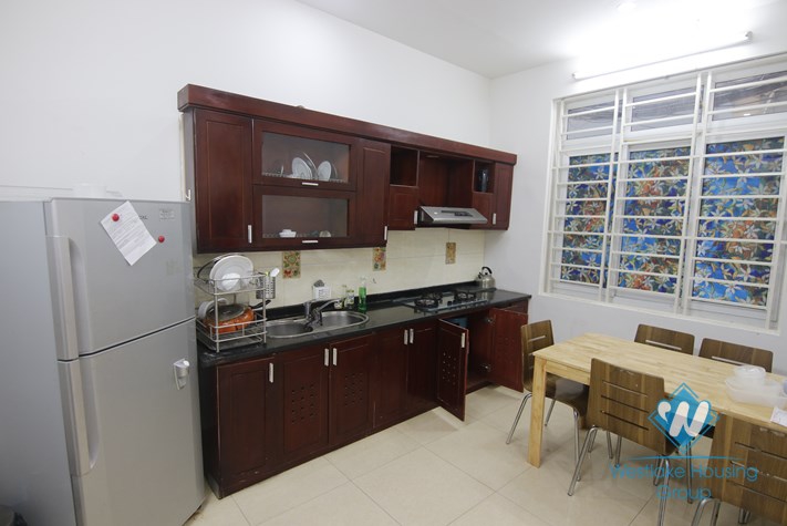 Six bedrooms house for rent in Hoang Hoa Tham street, Ba Dinh district, Ha Noi