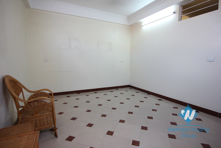 House with 4 bedrooms for rent in Yen Phu Village, Tay Ho, Ha Noi