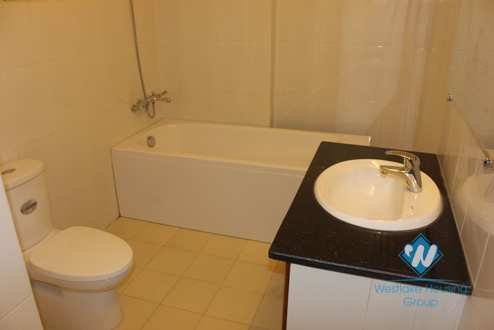 Bright renovated house with 3 bedroom and a huge garden for rent in Westlake Tay Ho, Ha Noi