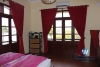 House for rent in Westlake area with large yard and lake view 