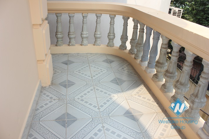 Bright renovated house with 3 bedroom and a huge garden for rent in Westlake Tay Ho, Ha Noi