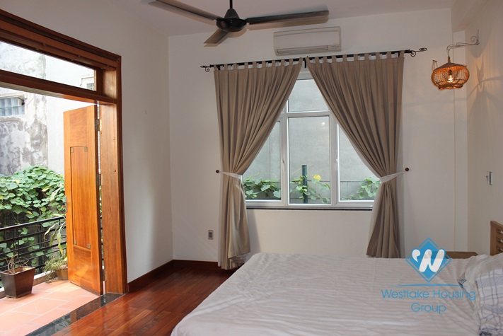 Cosy house for lease in Westlake area, fully furnished.