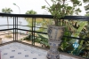 House for rent in Westlake area with large yard and lake view 
