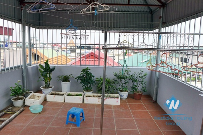Beautiful house with 3 bedrooms for rent in Tay Ho area.