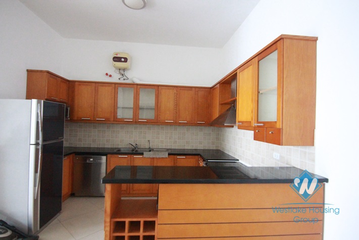 Lake view modern house for rent in Tay Ho, Ha Noi