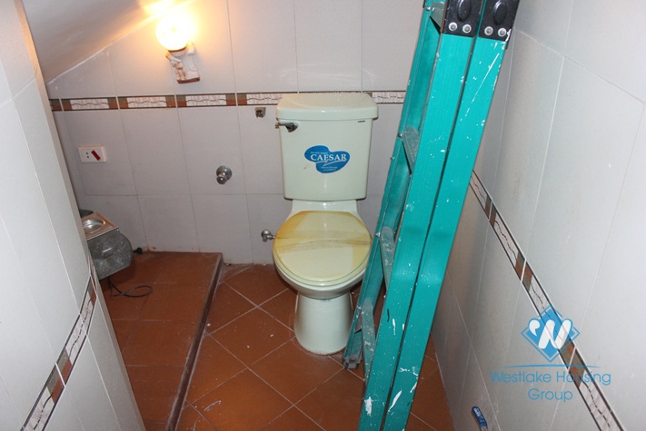 Furnished house, 5 bedroom for rent in Tay Ho