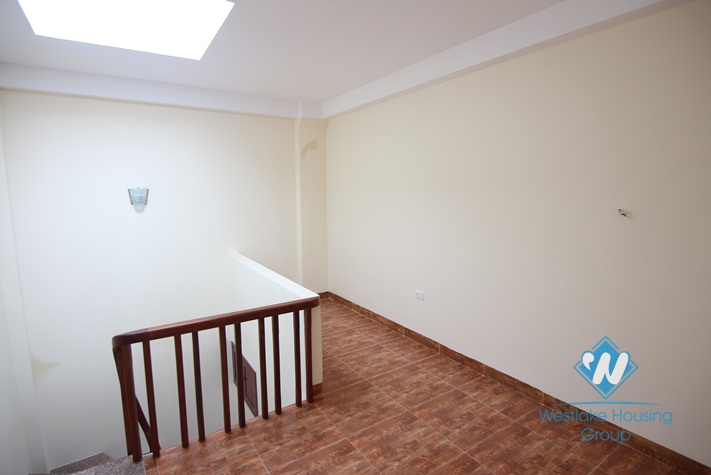 Unfurnished 6 storeys house for lease in Ba Dinh district