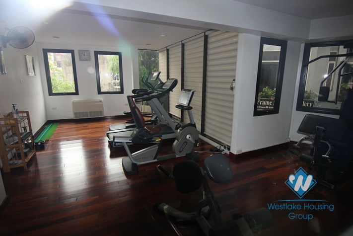 Nice and bright apartment for rent in Xuan Dieu street, Tay Ho district , Hanoi
