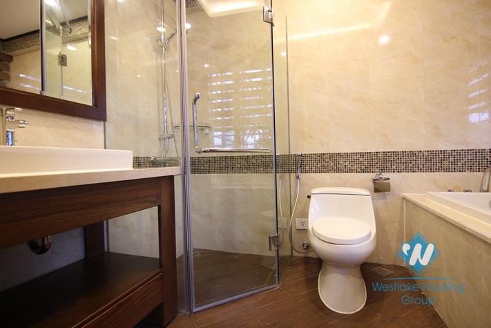 Nice and bright apartment for rent in Xuan Dieu street, Tay Ho district , Hanoi