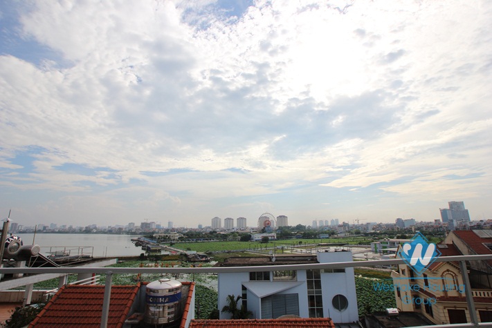Nice and new studio for rent in Tay Ho, Ha Noi