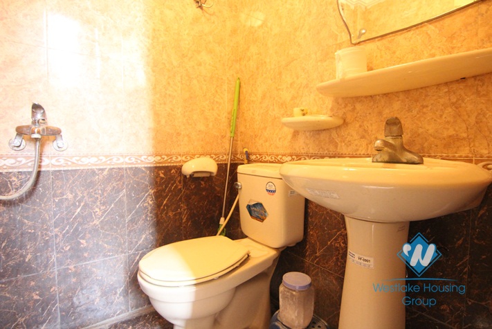 Affordable price 04 bedrooms house for rent in Ba Dinh district, near Lotte Tower