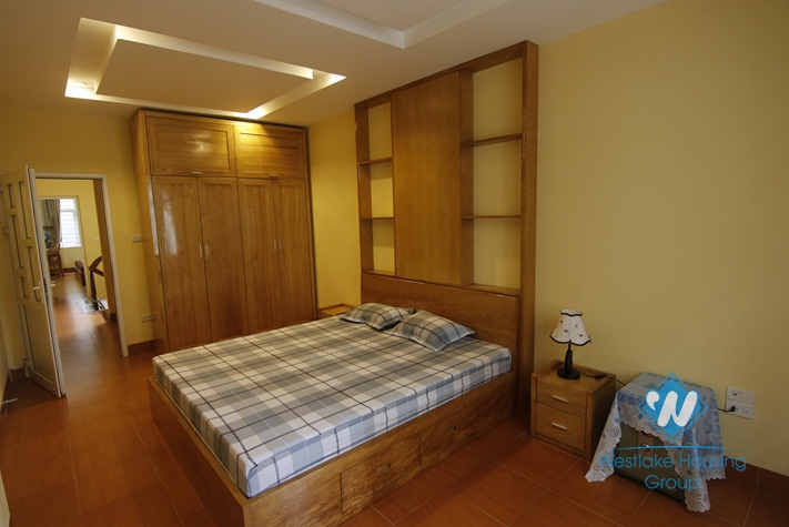 A 4 bedroom house for rent in Ba Dinh, near Lotter Tower