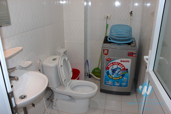 Apartment with lots of natural light for rent in Au Co Street, Tay Ho, Hanoi