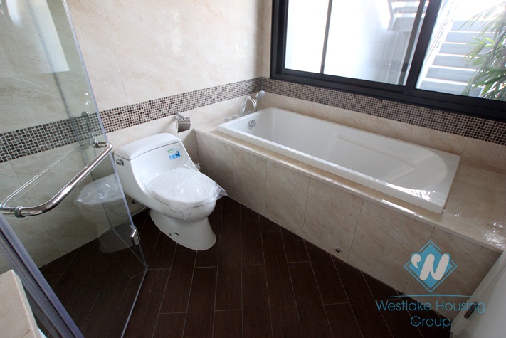 High class service apartment on the lake for rent in Tay Ho, Hanoi