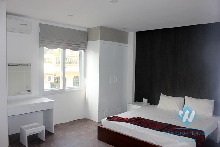 Nice  studio with bright furniture for rent in Tay Ho district, Ha Noi