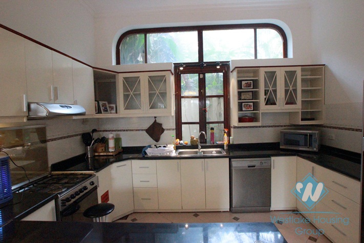 Quality house with swimming pool for rent in Tay Ho area