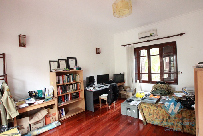 Quality house with swimming pool for rent in Tay Ho area