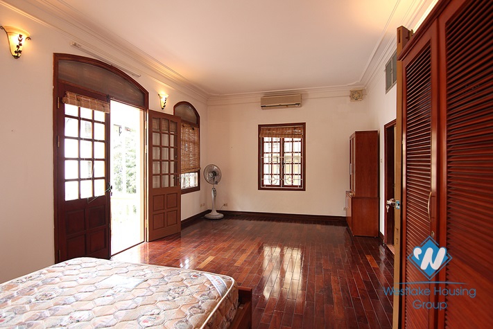 Nice house with small yard for rent in To Ngoc Van st, Tay Ho, Ha Noi
