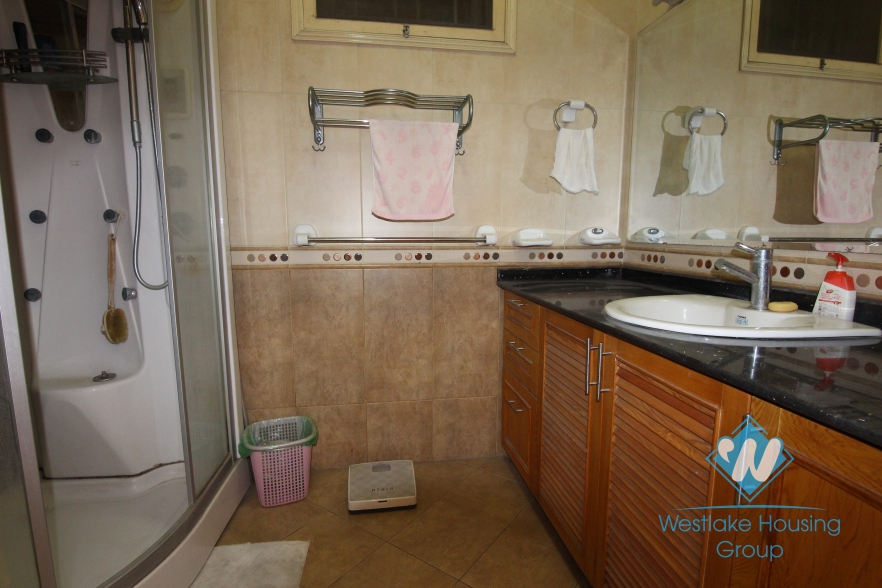 Cozy 4 bedroom house for rent in Doi Can, Ba Dinh