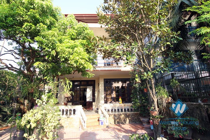 A beautiful house with lake view for rent near Intercontinental Hotel