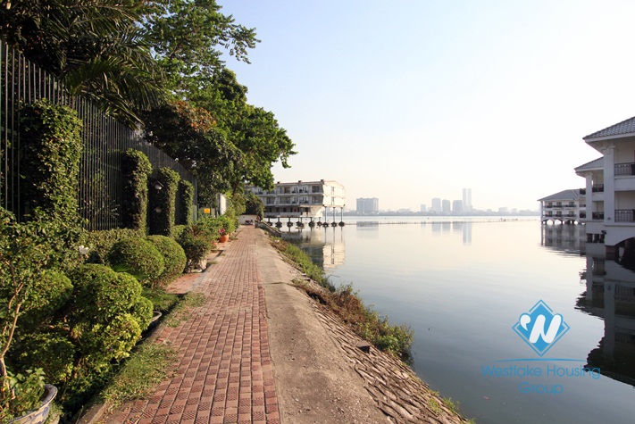 A beautiful house with lake view for rent near Intercontinental Hotel
