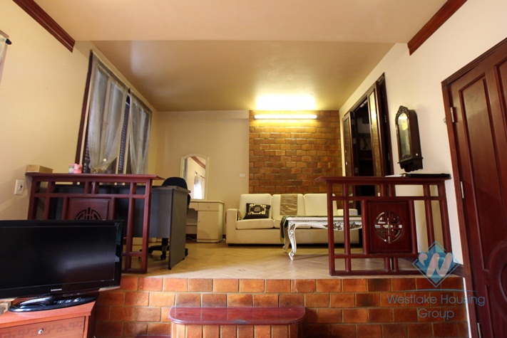 French style house avaialble for rent in Westlake area, fully furnished