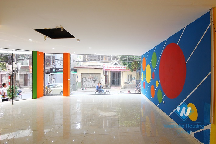 Spacious office, shop for rent in To Ngoc Van st, Tay Ho.