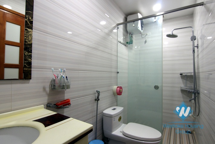 An afforable and lovely house for rent on Au Co street, Tay Ho District