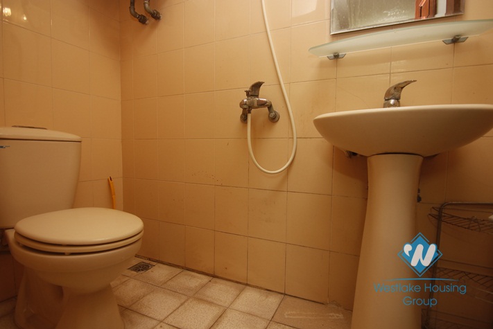 A bright, quiet and beautiful house with 3 bedrooms for rent on Hoang Hoa Tham street
