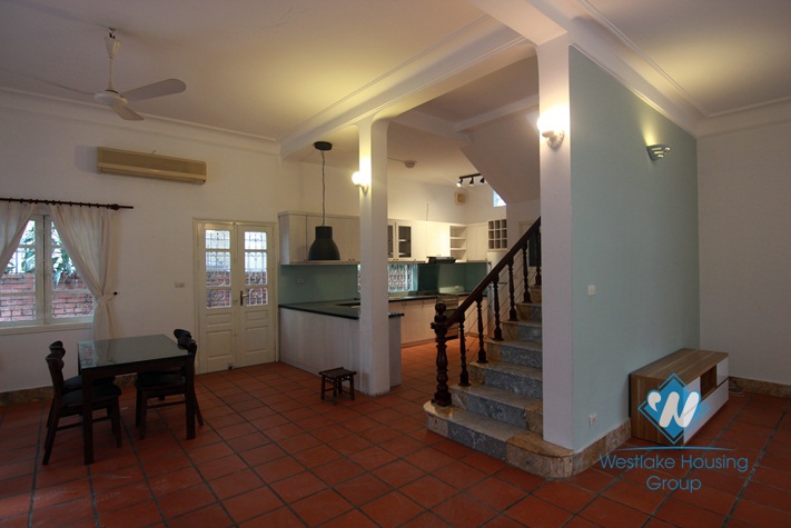 A nice house with big yard for rent in Tay ho, Ha noi