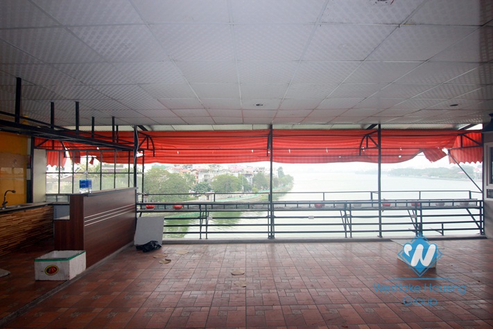 A nice space for restaurant, cafe in Xuan dieu, Tay ho
