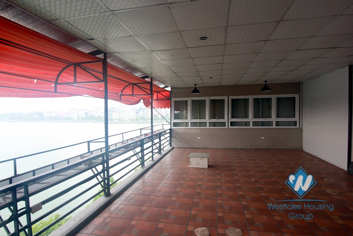 A nice space for restaurant, cafe in Xuan dieu, Tay ho